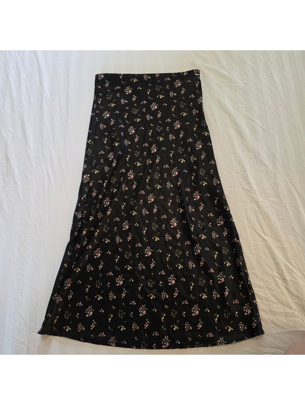 Guess Women's Black Floral A-Line Skirt XS